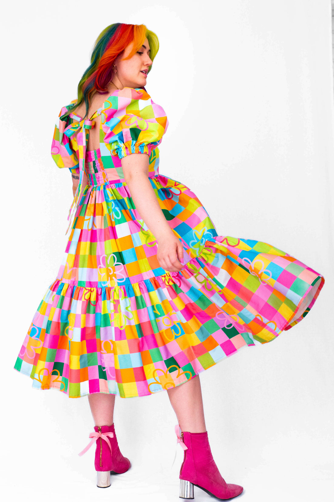 PRECIOUS PRETTY PIXELS