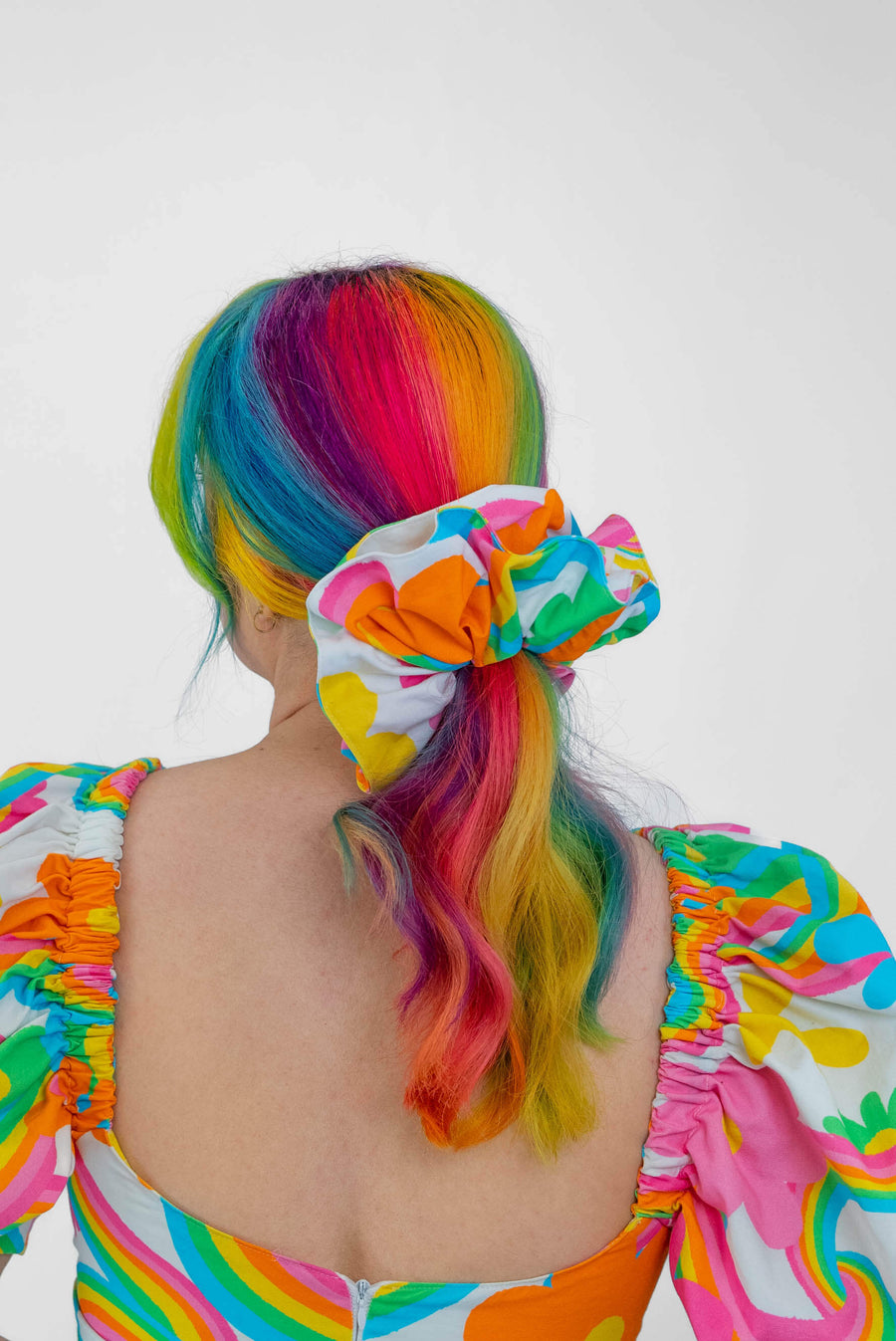 LARGE SCRUNCHIE RAINBOW FLOWERS