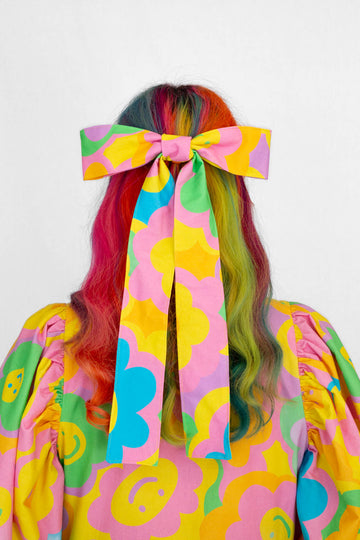 HAIR BOW SMILEY FLOWERS
