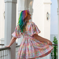 DELIGHTFUL DELUXE PASTEL PICNIC