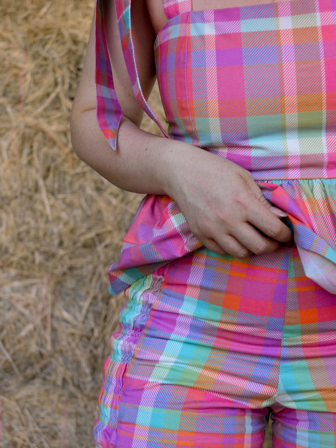 REVERSIBLE HOT PANTS
